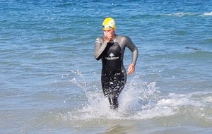 Arrivée de Fannette sur le 10 kms - Fort La latte Saint-Cast du Guildo